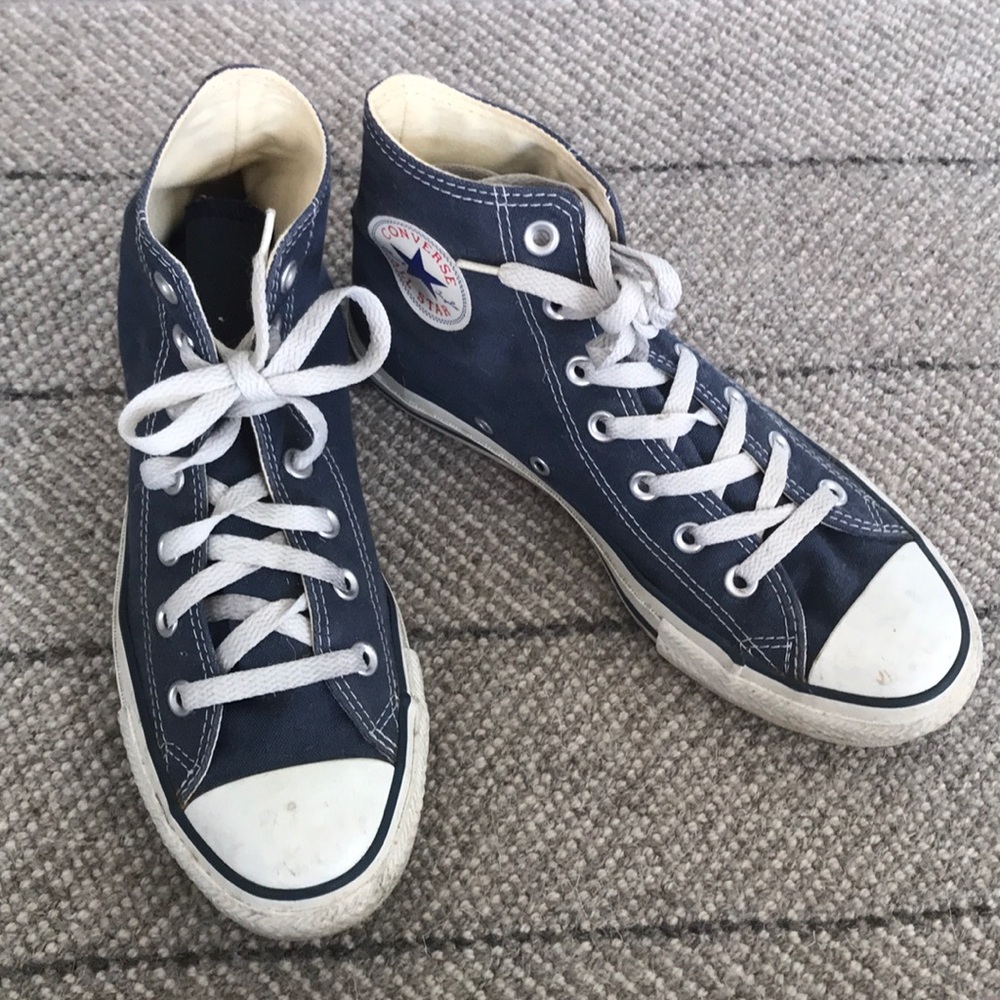 navy blue hi top converse all stars